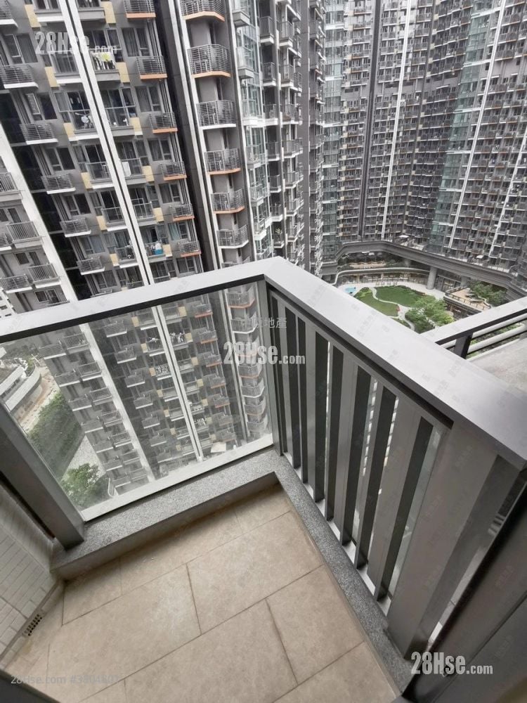 Novo Land Sell Studio , 1 Bathroom 235 ft²