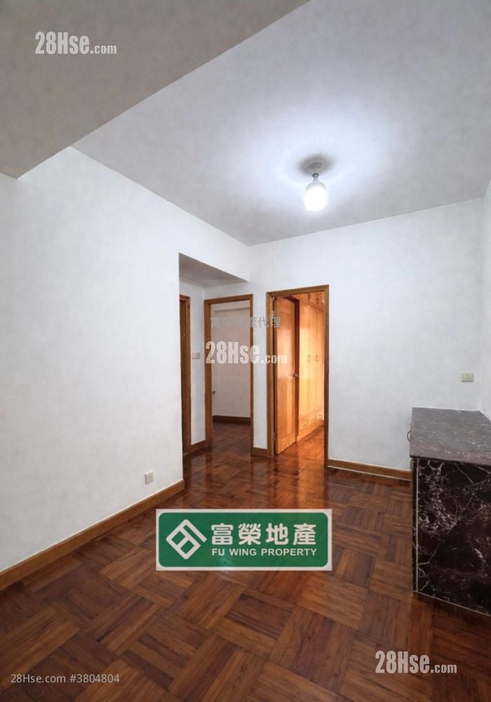 Wah Sun Building Rental 2 Bedrooms , 1 Bathroom 318 ft²