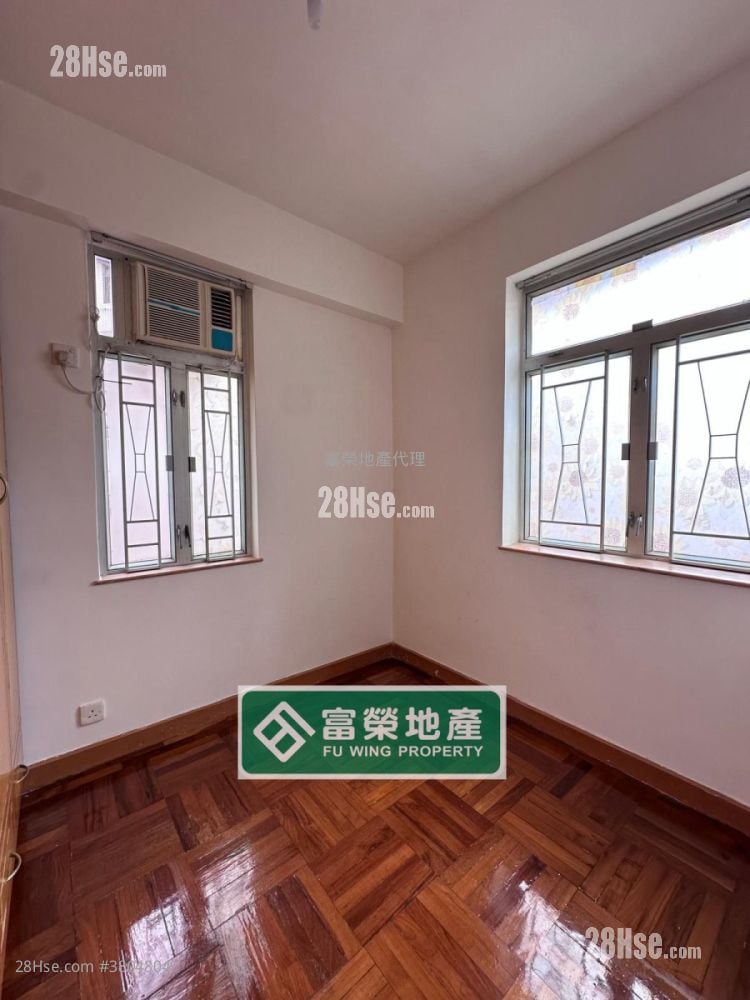 Wah Sun Building Rental 2 Bedrooms , 1 Bathroom 318 ft²