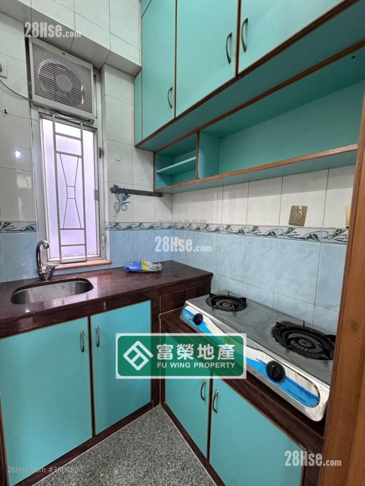 Wah Sun Building Rental 2 Bedrooms , 1 Bathroom 318 ft²