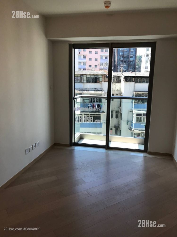Upper East Sell 1 Bedroom , 1 Bathroom 311 ft²