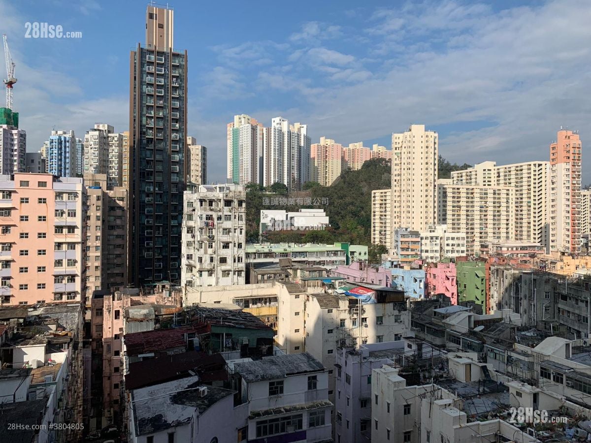 Upper East Sell 1 Bedroom , 1 Bathroom 311 ft²