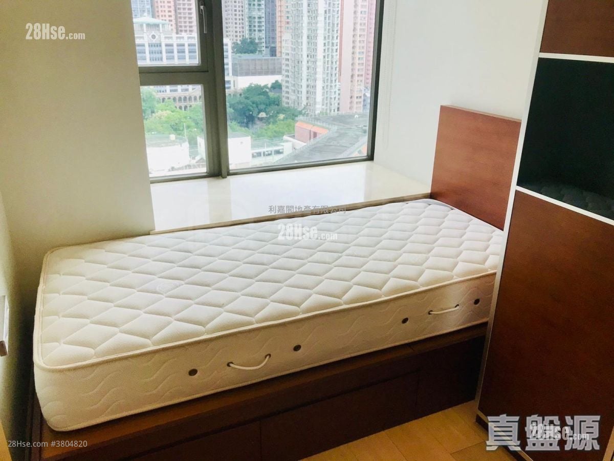 Soho 189 Sell 2 Bedrooms , 1 Bathroom 545 ft²