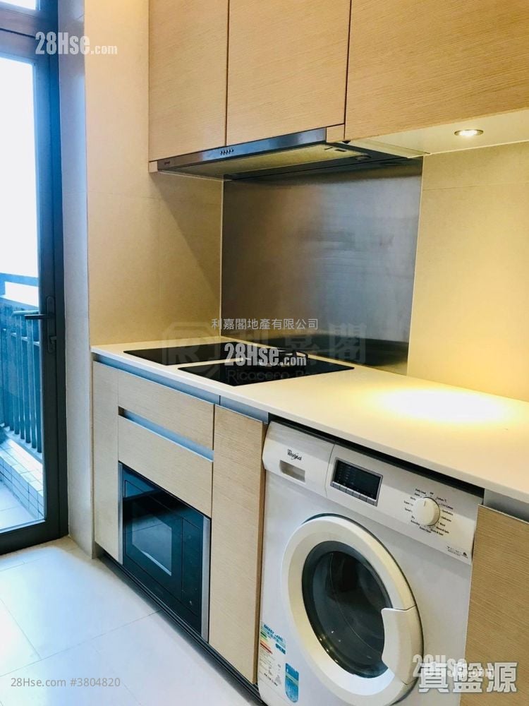 Soho 189 Sell 2 Bedrooms , 1 Bathroom 545 ft²