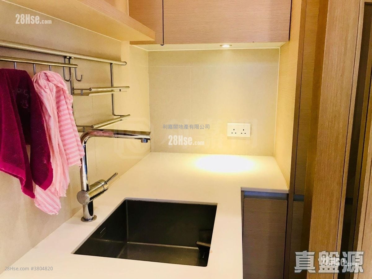 Soho 189 Sell 2 Bedrooms , 1 Bathroom 545 ft²