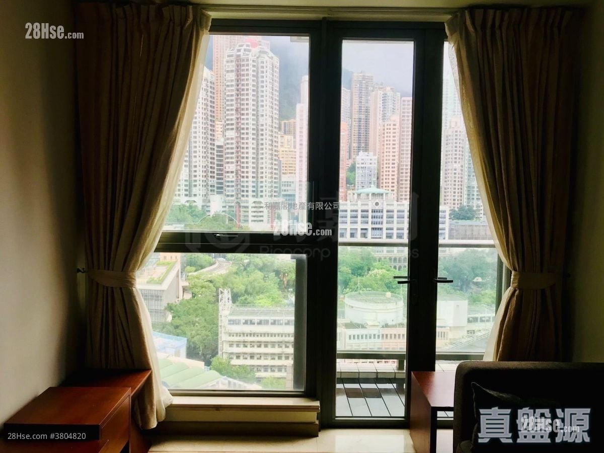 Soho 189 Sell 2 Bedrooms , 1 Bathroom 545 ft²