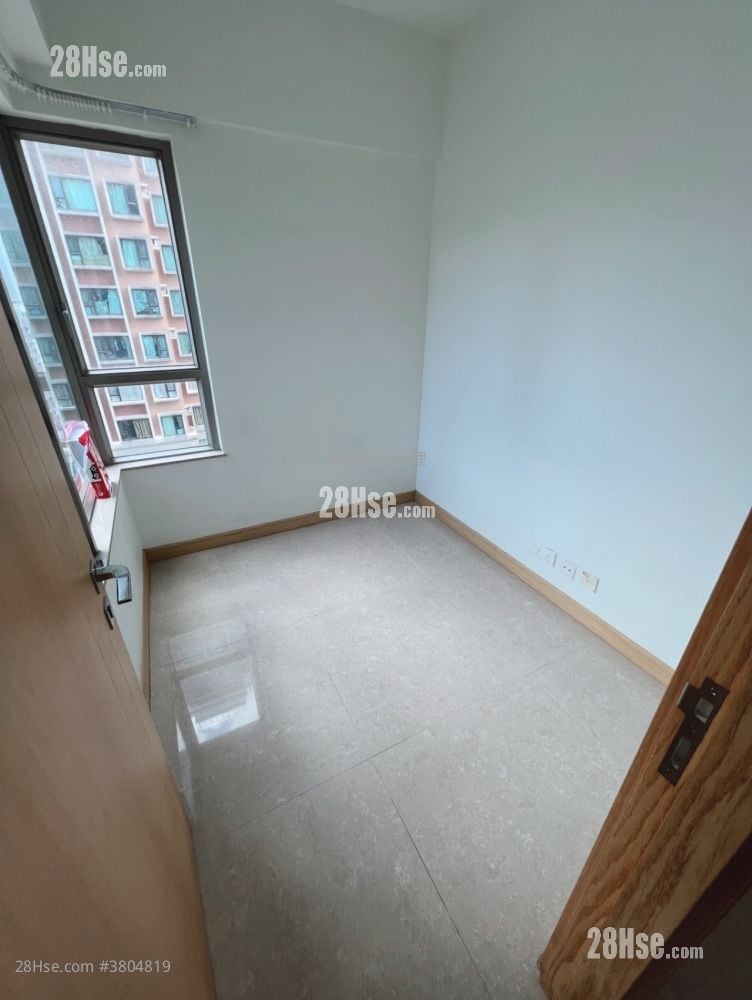 Hunghom Rental 2 Bedrooms , 1 Bathroom 430 ft²