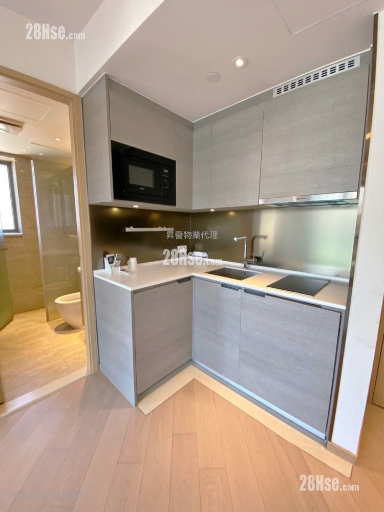 Upper East Sell 1 Bedroom , 1 Bathroom 312 ft²