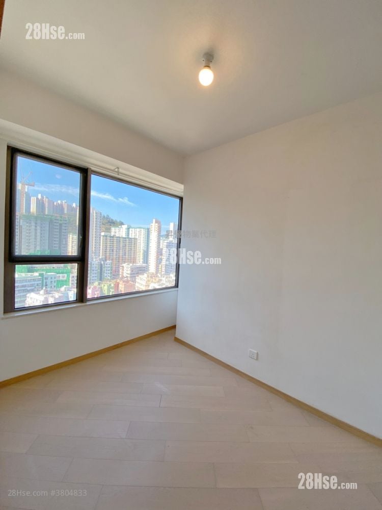 Upper East Sell 1 Bedroom , 1 Bathroom 312 ft²