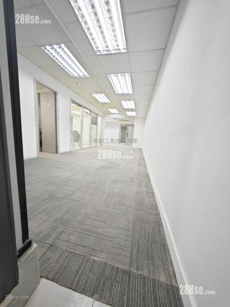 Elite Industrial Centre Rental 3 Bedrooms , 2 Toilets