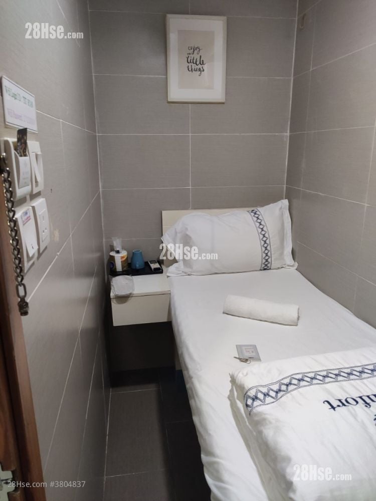 重庆大厦 租盘 5+ 房 , 5+ 浴室 70 平方尺