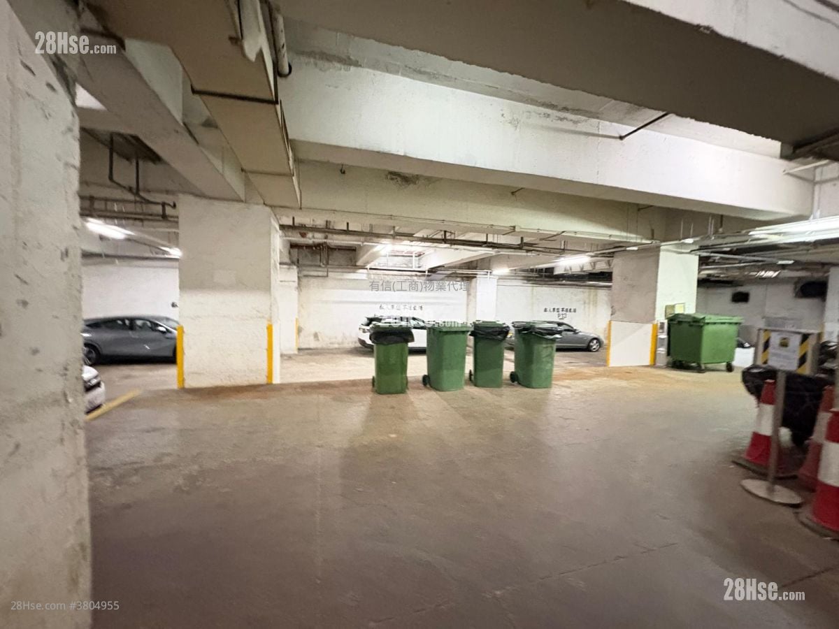 Elite Industrial Centre Rental 3 Bedrooms , 2 Toilets