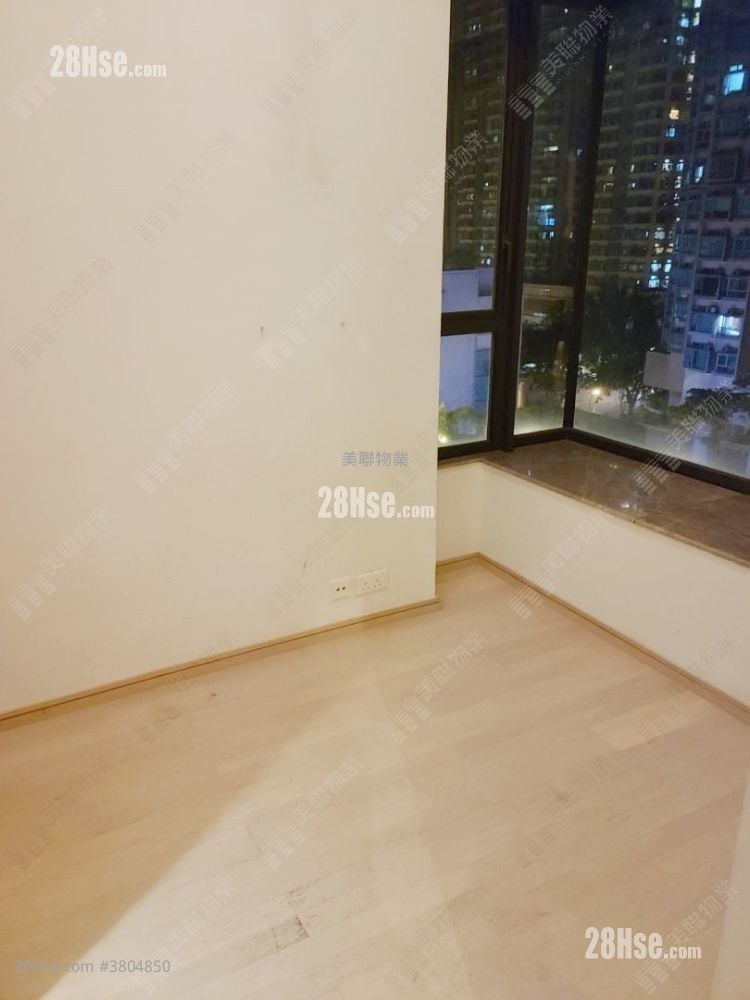Green Code Sell 2 Bedrooms , 1 Bathroom 459 ft²