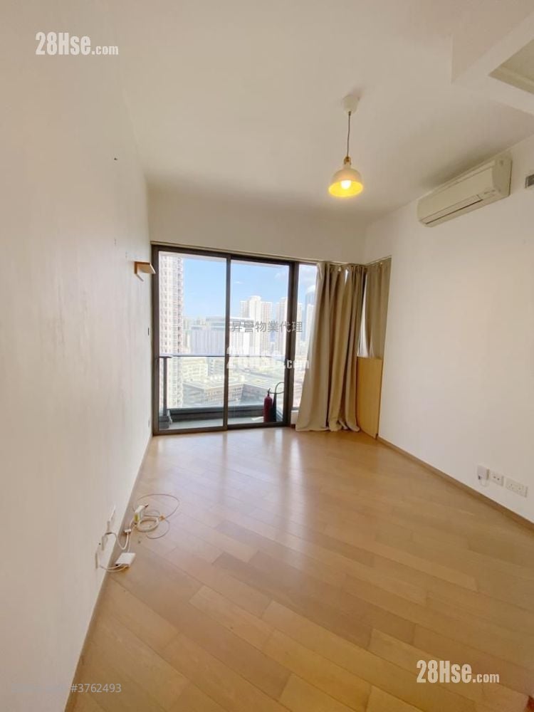 The Met. Focus Sell Studio , 1 Bathroom 241 ft²