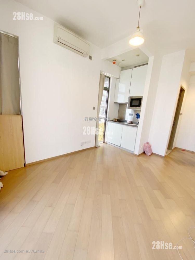 The Met. Focus Sell Studio , 1 Bathroom 241 ft²