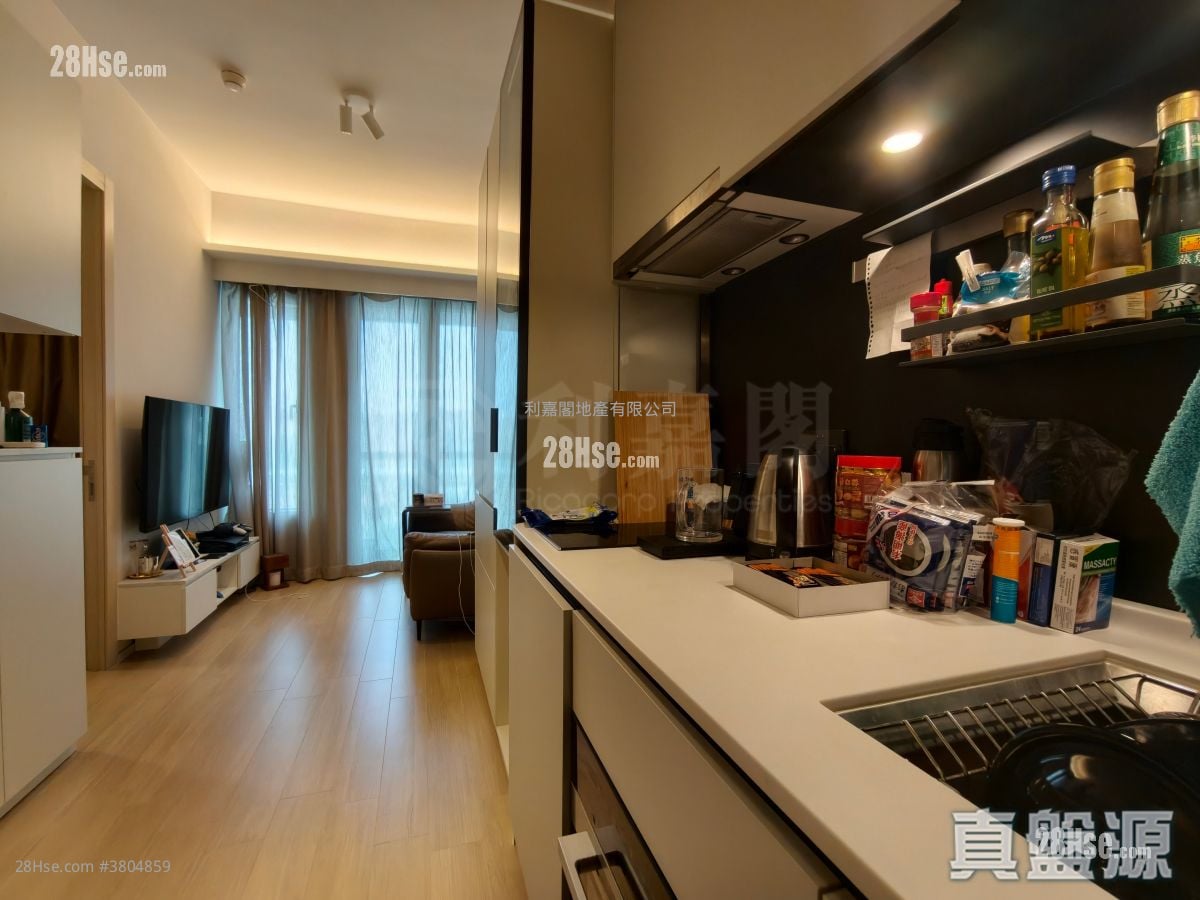 One Innovale Sell 1 Bedroom , 1 Bathroom 328 ft²