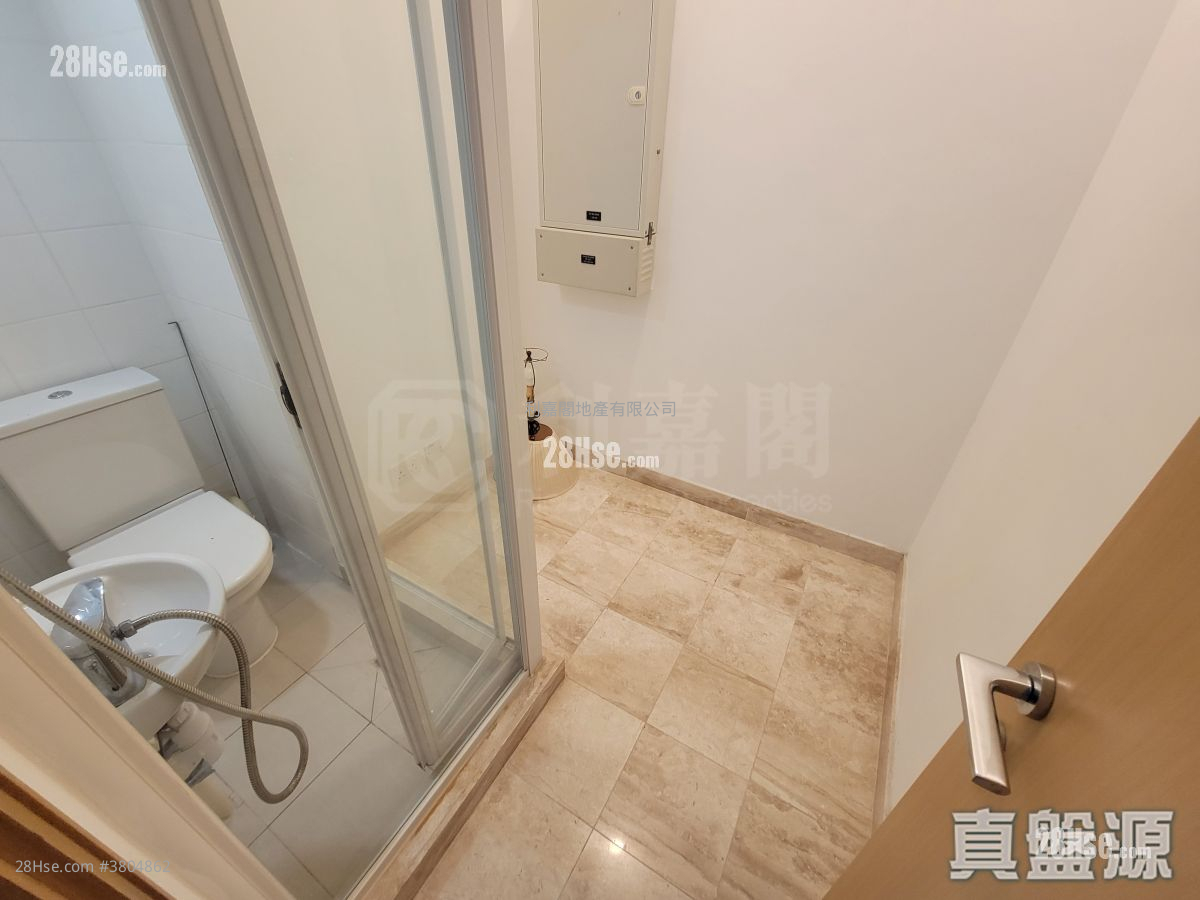 Imperial Cullinan Rental 3 Bedrooms , 2 Bathrooms 913 ft²