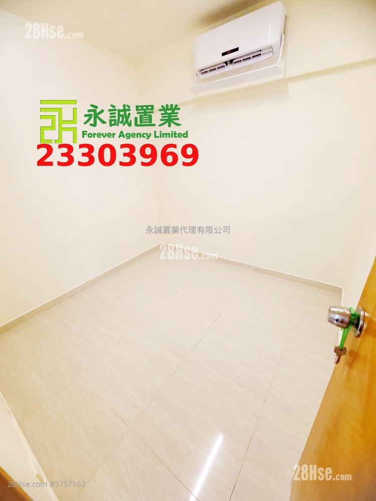 村屋 售盤 3 房 , 2 浴室