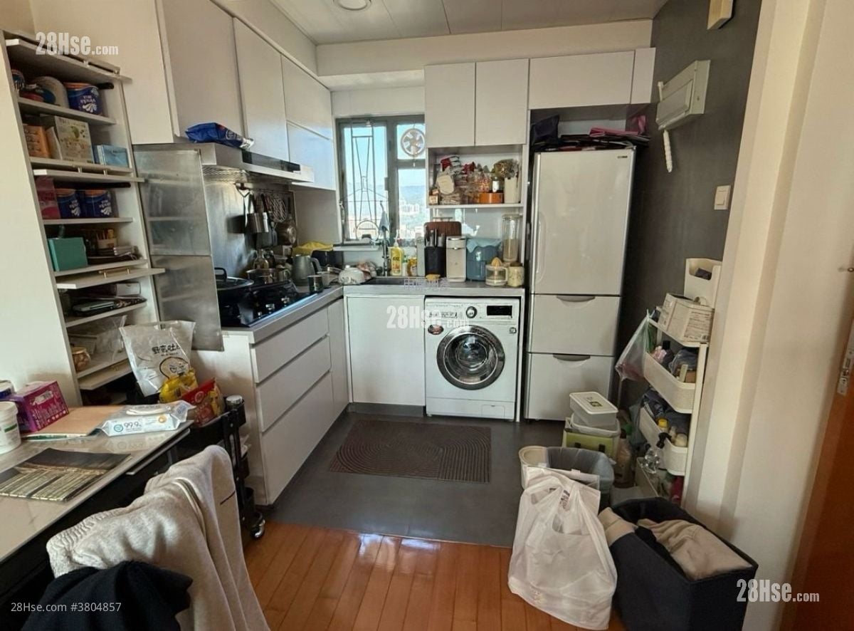 Horizon Place Sell 2 Bedrooms , 2 Bathrooms 410 ft²