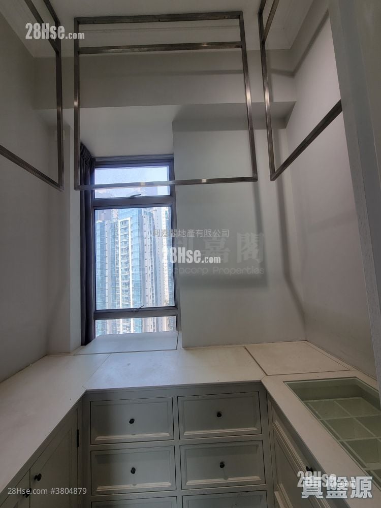 一号银海 租盘 3 房 , 2 浴室 963 平方尺