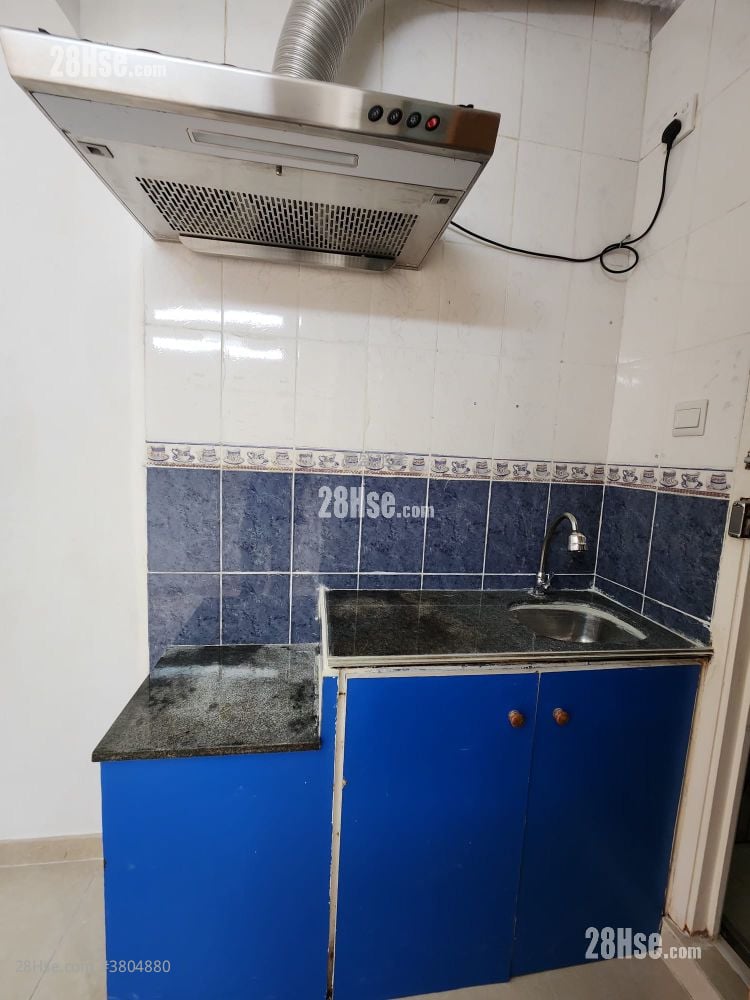 Hong Ning Building Rental 1 Bedroom , 1 Bathroom 200 ft²