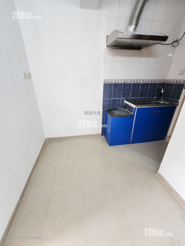 Hong Ning Building Rental 1 Bedroom , 1 Bathroom 200 ft²