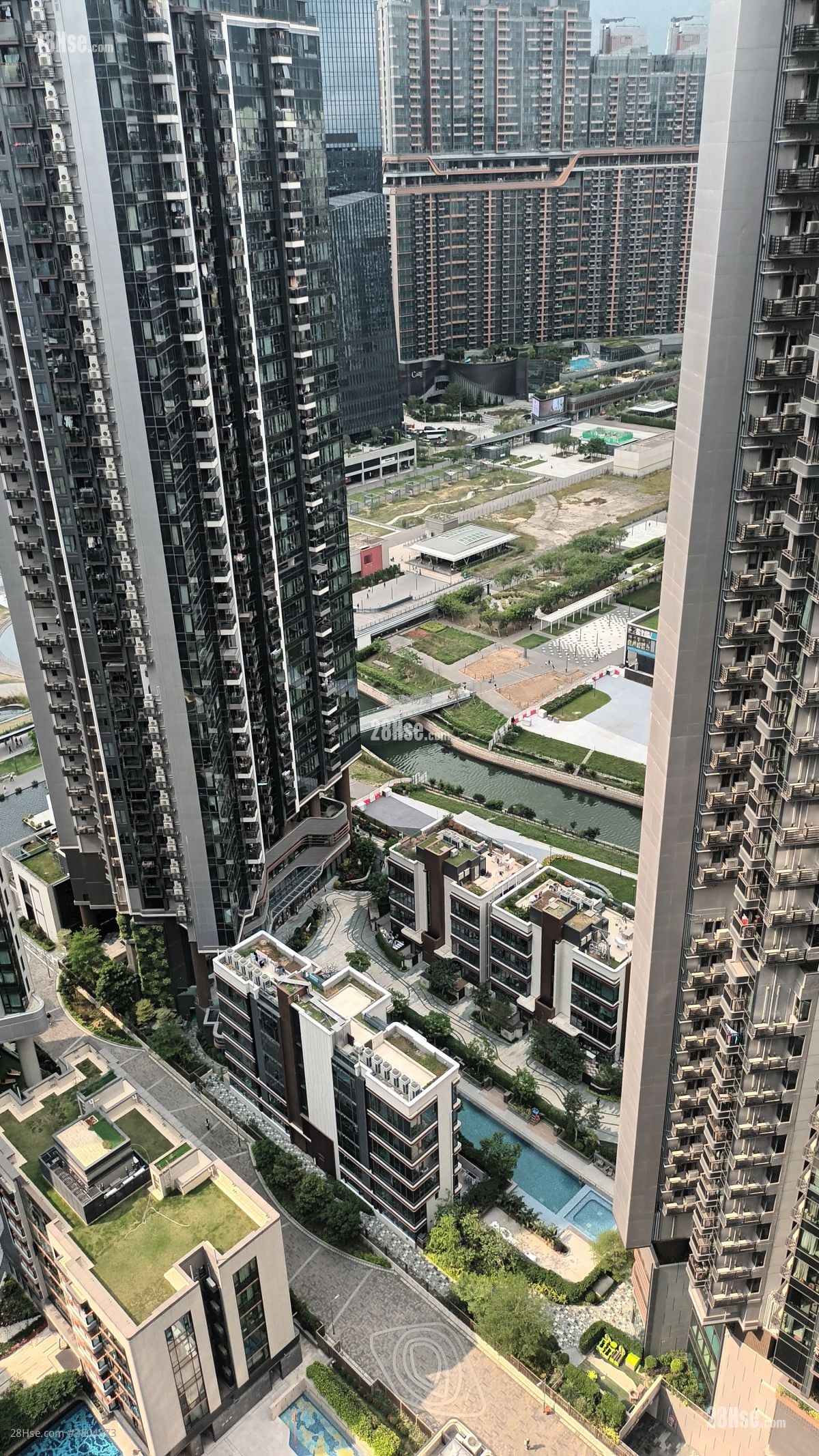 K. Summit Rental 2 Bedrooms , 1 Bathroom 443 ft²