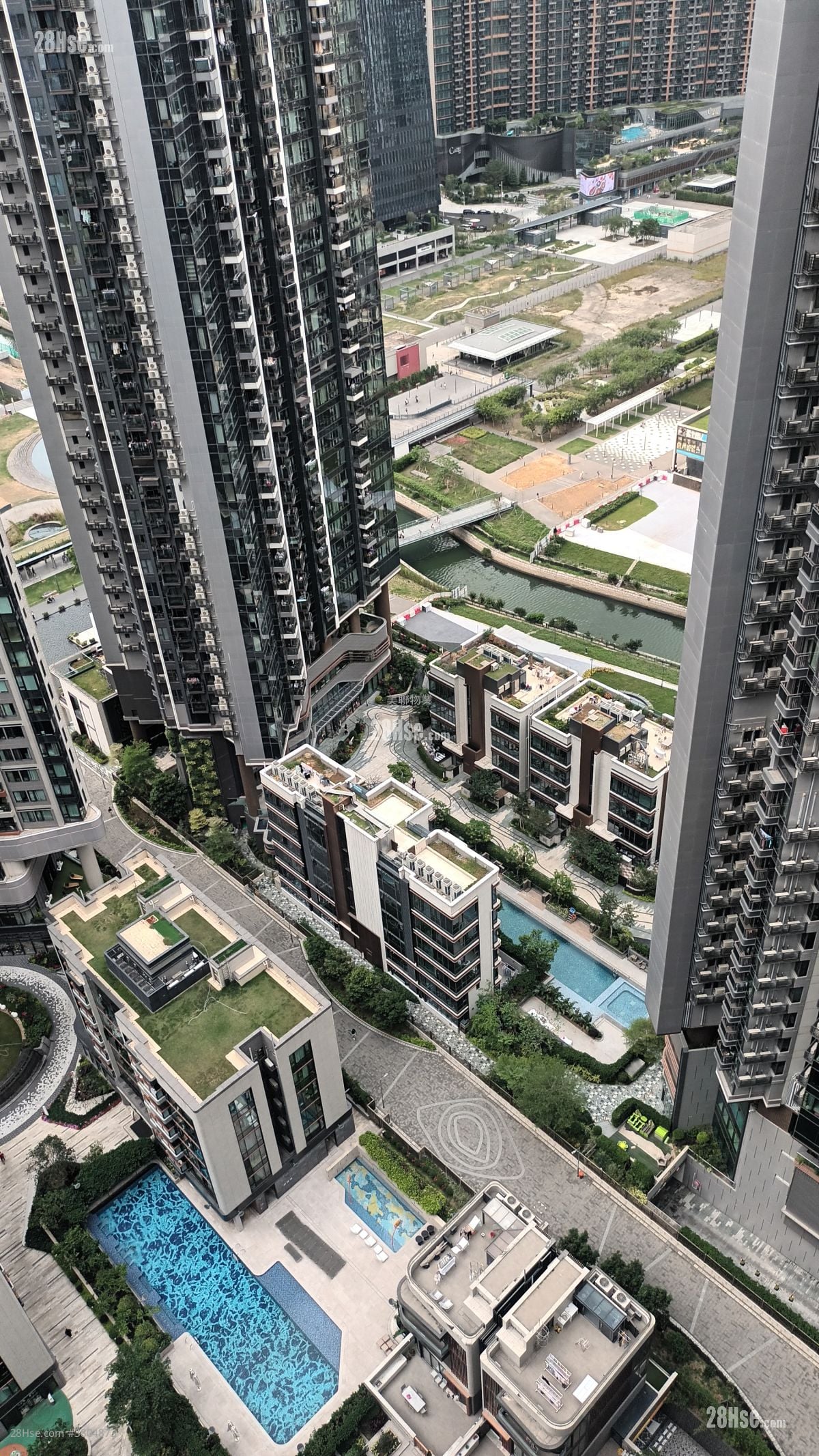 K. Summit Rental 2 Bedrooms , 1 Bathroom 443 ft²