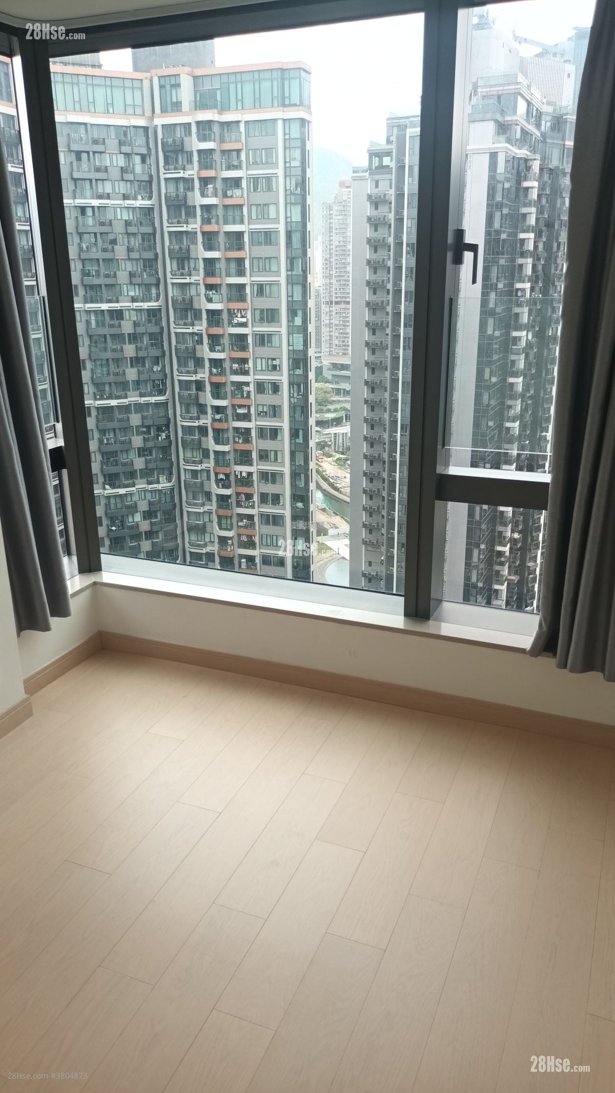 K. Summit Rental 2 Bedrooms , 1 Bathroom 443 ft²