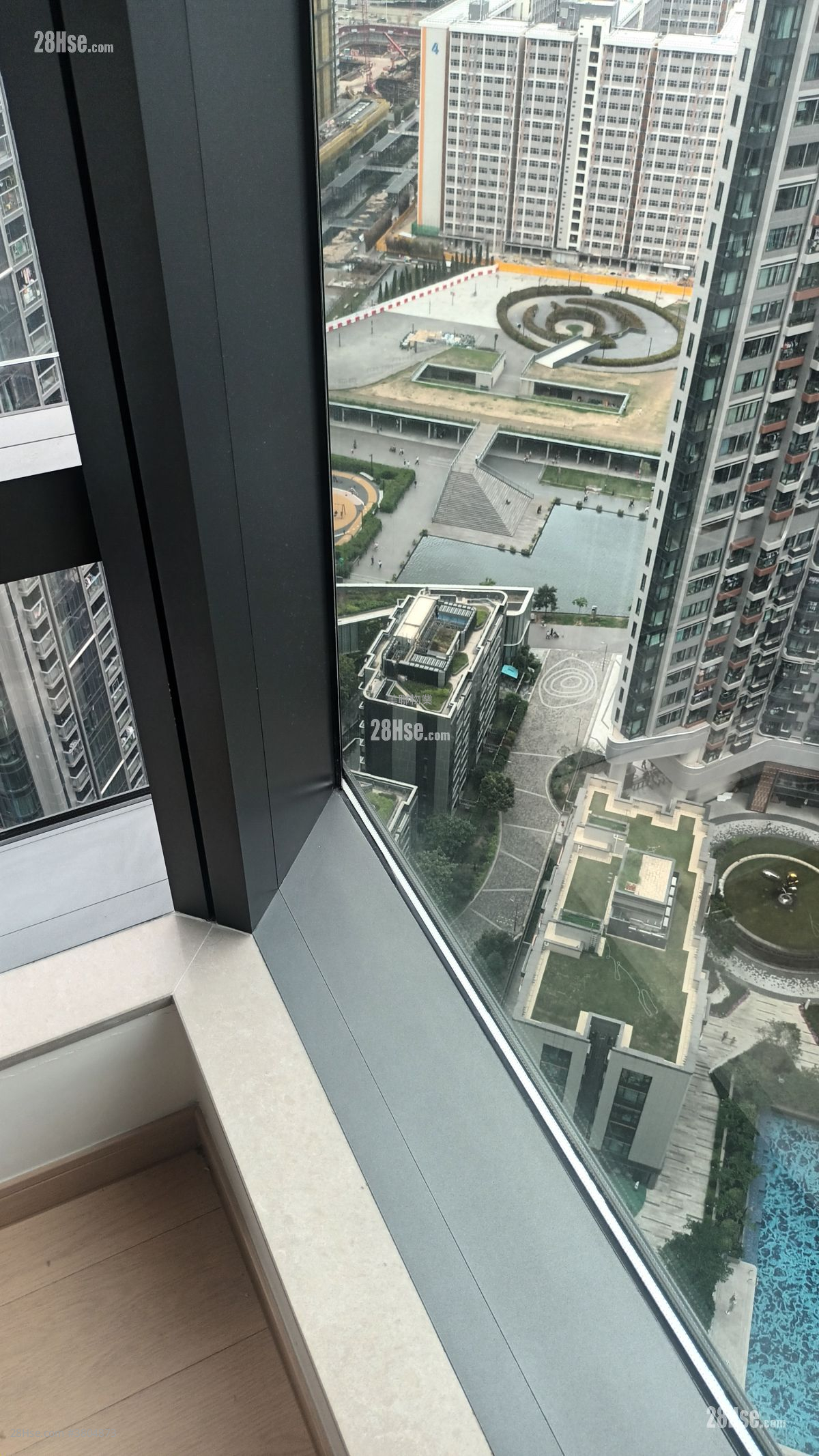 K. Summit Rental 2 Bedrooms , 1 Bathroom 443 ft²