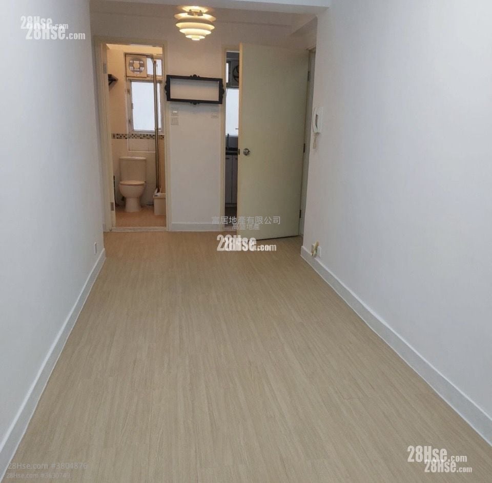 Fung Yeung Court Rental 378 ft²