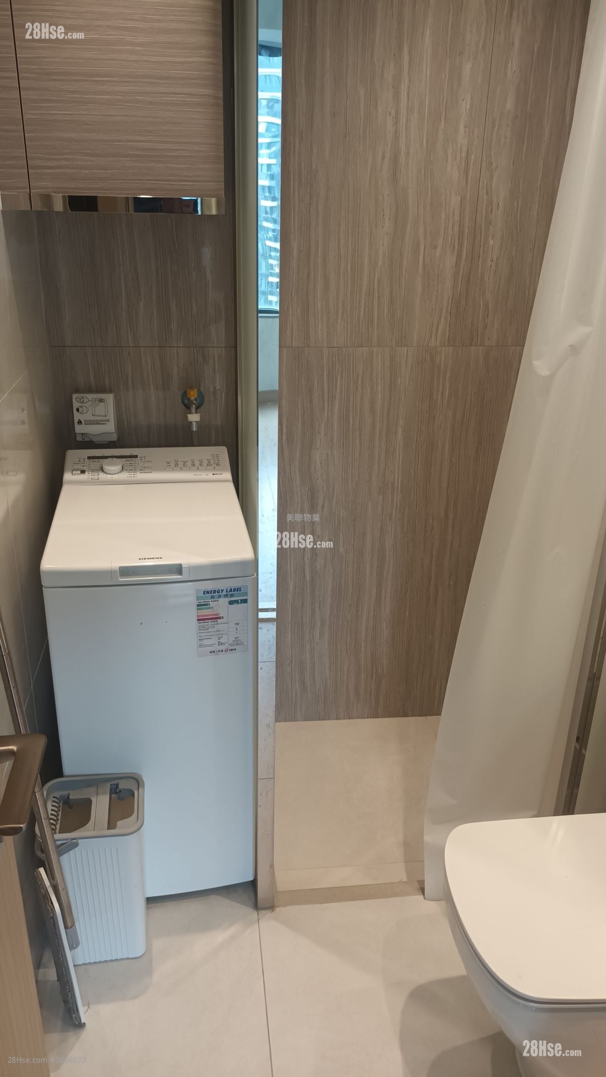 K. Summit Rental 2 Bedrooms , 1 Bathroom 443 ft²