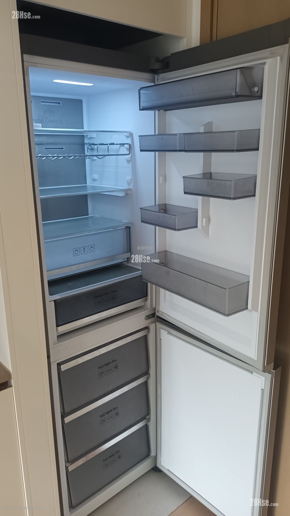 K. Summit Rental 2 Bedrooms , 1 Bathroom 443 ft²