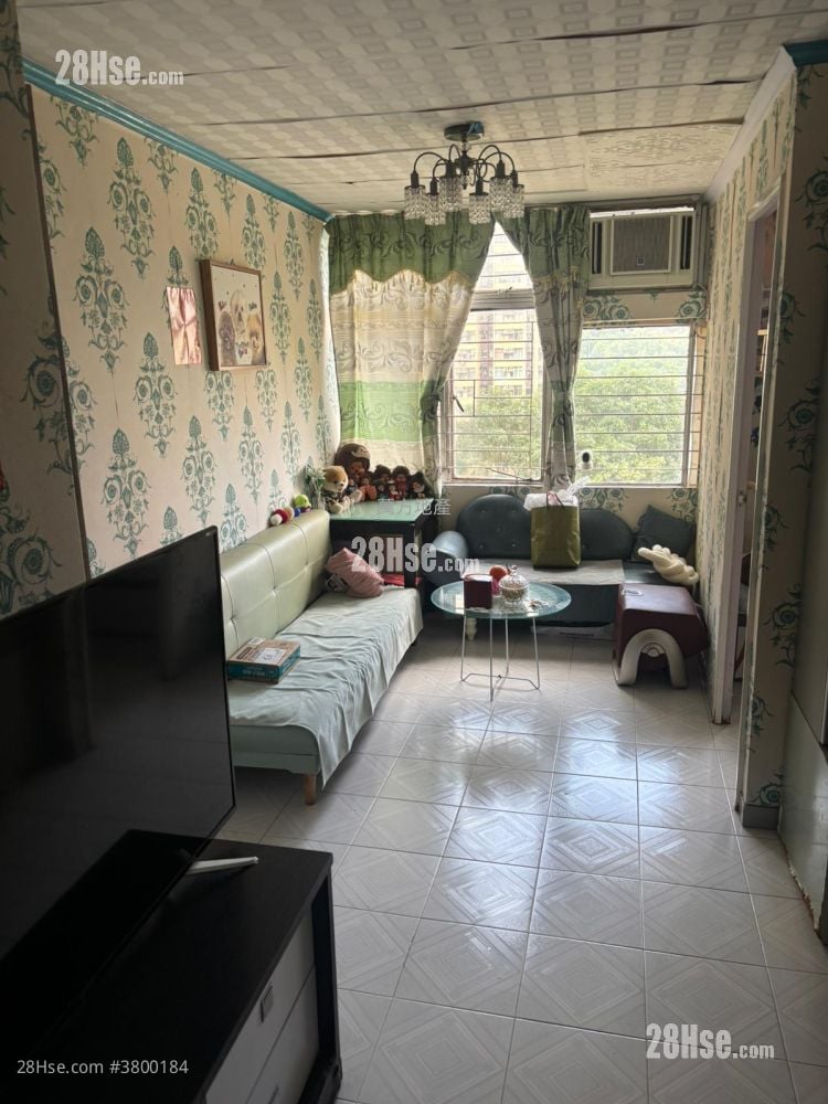 显径邨 售盘 2 房 , 1 浴室 443 平方尺