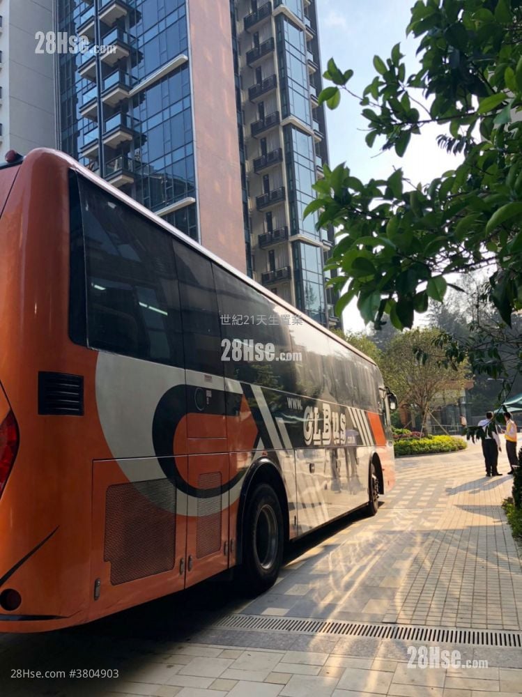 满名山 售盘 3 房 , 2 浴室 905 平方尺