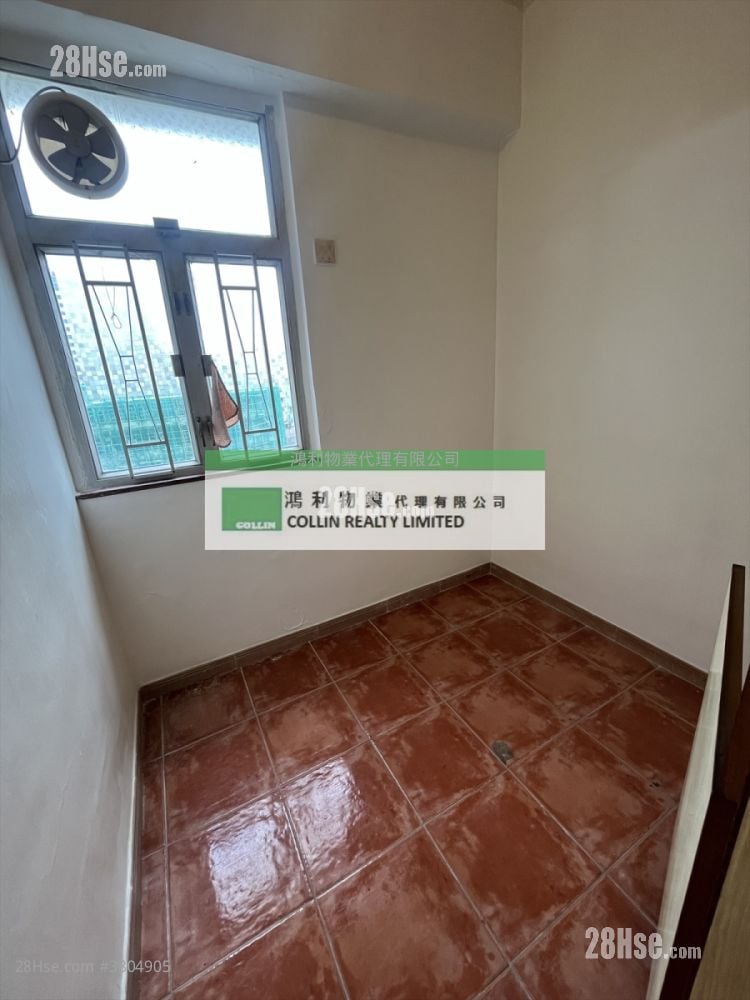 Sang Fat Mansion Sell 2 Bedrooms , 1 Bathroom 349 ft²