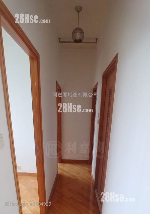 Indihome Sell 3 Bedrooms , 2 Bathrooms 538 ft²