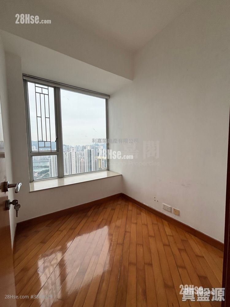 Indihome Sell 3 Bedrooms , 2 Bathrooms 538 ft²