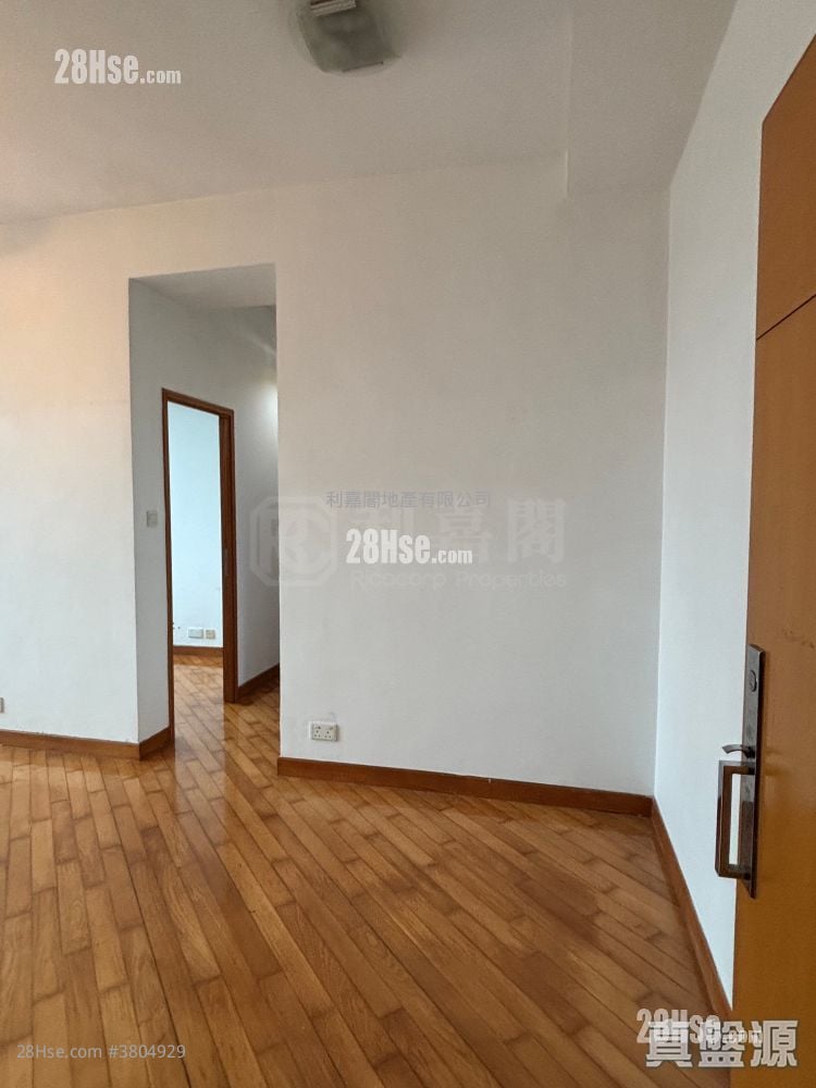 Indihome Sell 3 Bedrooms , 2 Bathrooms 538 ft²