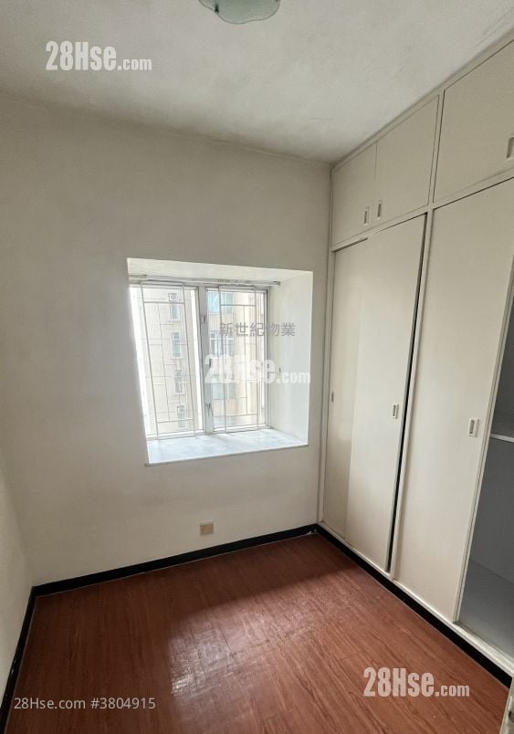 海峯园 租盘 3 房 , 2 浴室 858 平方尺