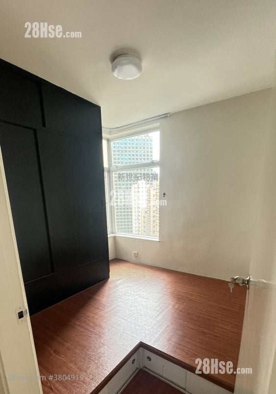 海峯园 租盘 3 房 , 2 浴室 858 平方尺