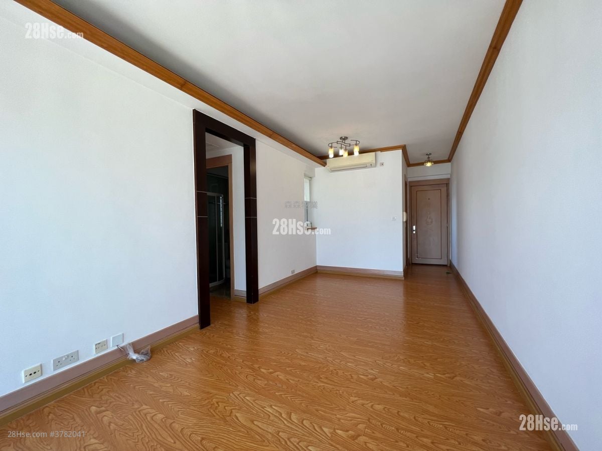 The Orchards Sell 3 Bedrooms , 2 Bathrooms 752 ft²