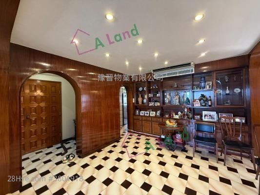 恒景园 售盘 1,582 平方尺