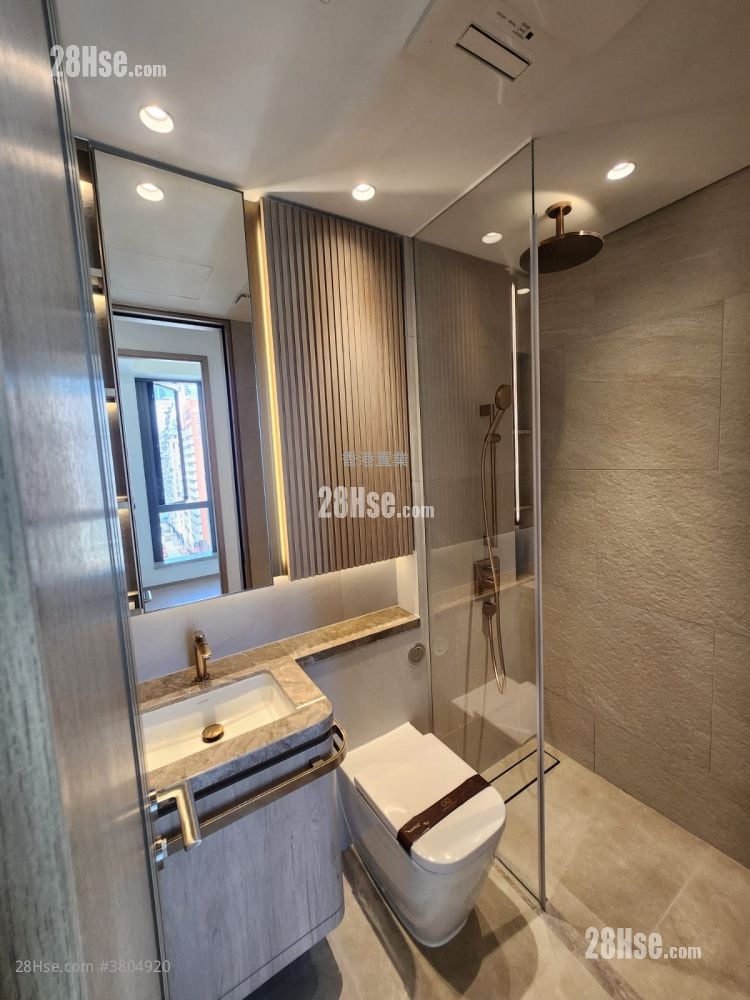 101 Kings Road 售盘 2 房 434 平方尺