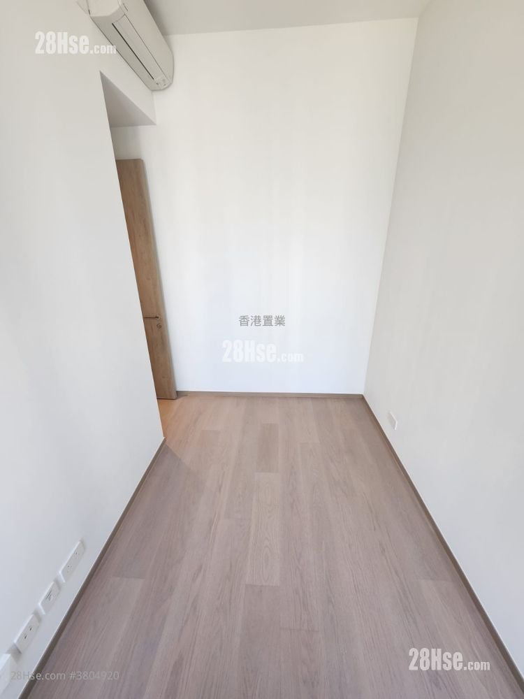 101 Kings Road 售盘 2 房 434 平方尺