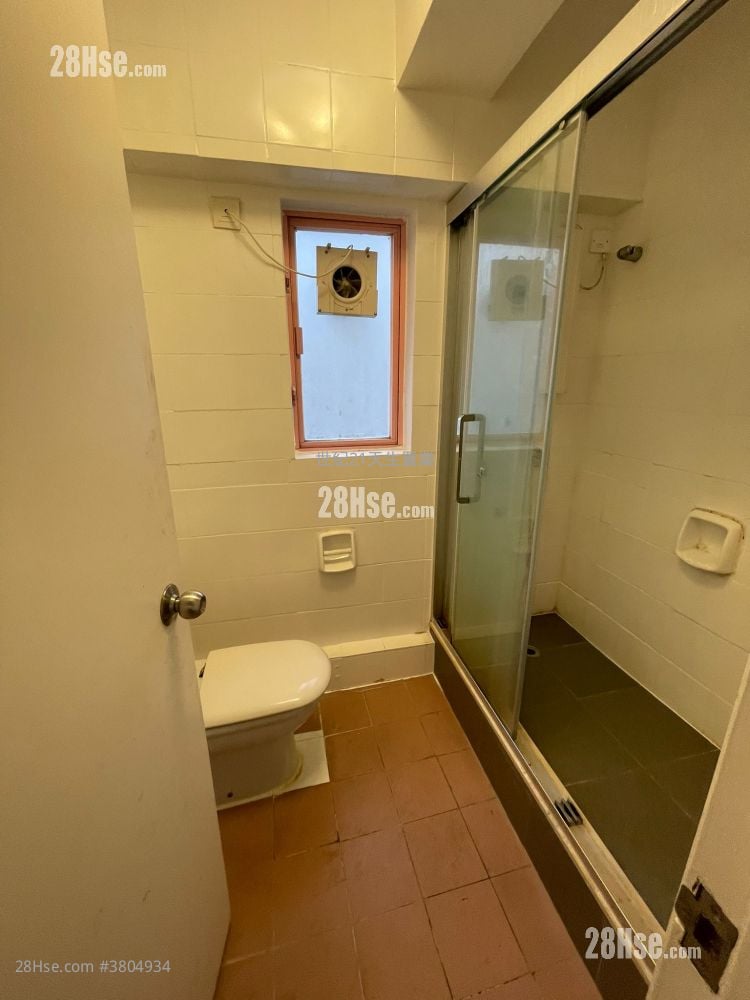 香港黄金海岸 租盘 3 房 , 2 浴室 685 平方尺