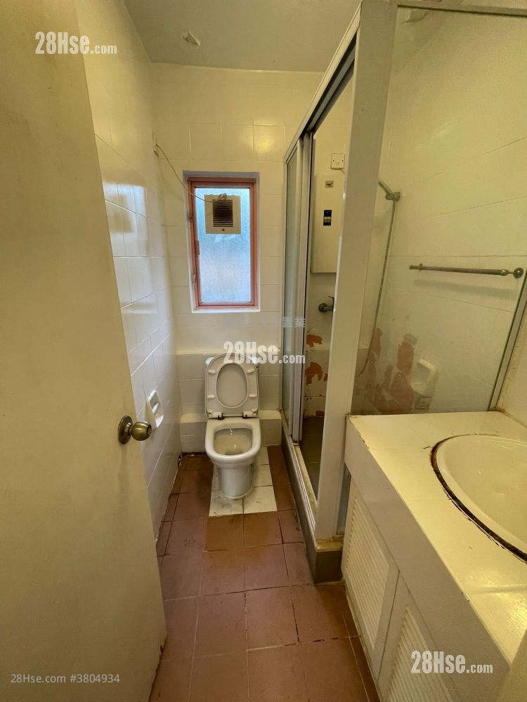 香港黄金海岸 租盘 3 房 , 2 浴室 685 平方尺