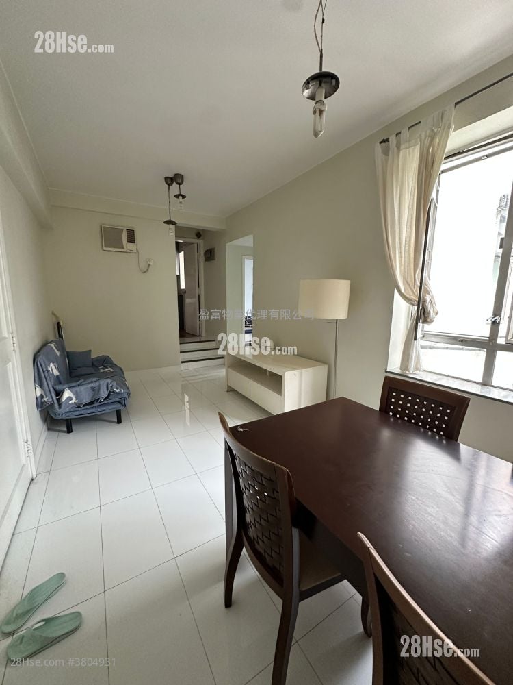 Wing Fai Building Rental 2 Bedrooms , 1 Bathroom 421 ft²