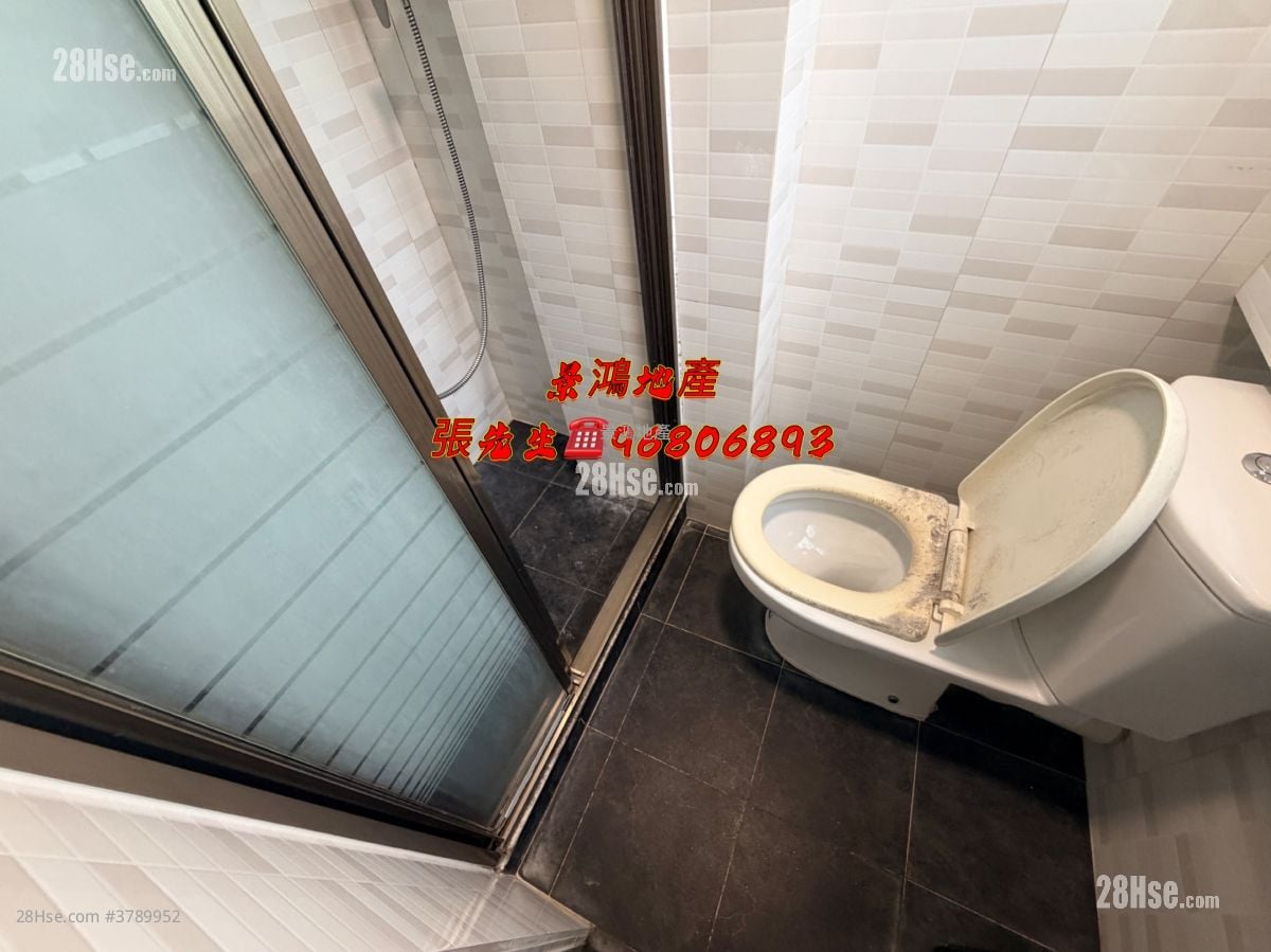 Man Ying Building Rental 2 Bedrooms , 1 Bathroom 300 ft²