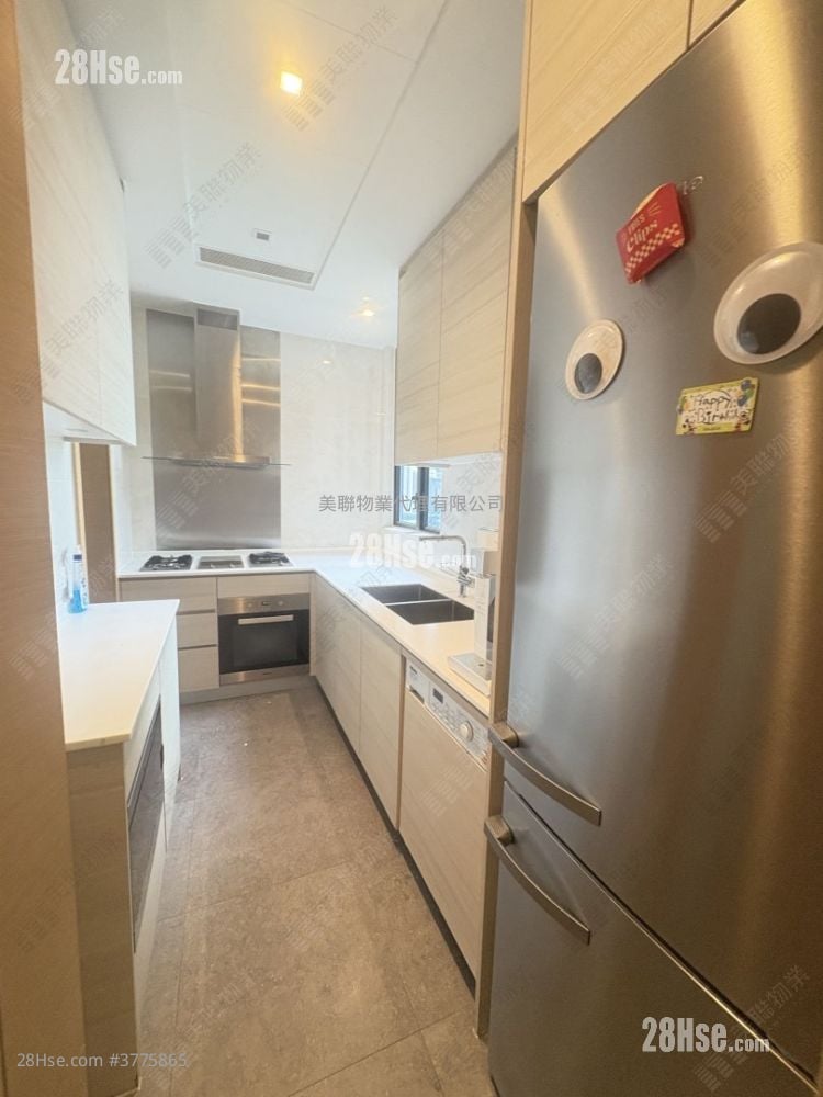 Mantin Heights Sell 3 Bedrooms , 2 Bathrooms 928 ft²